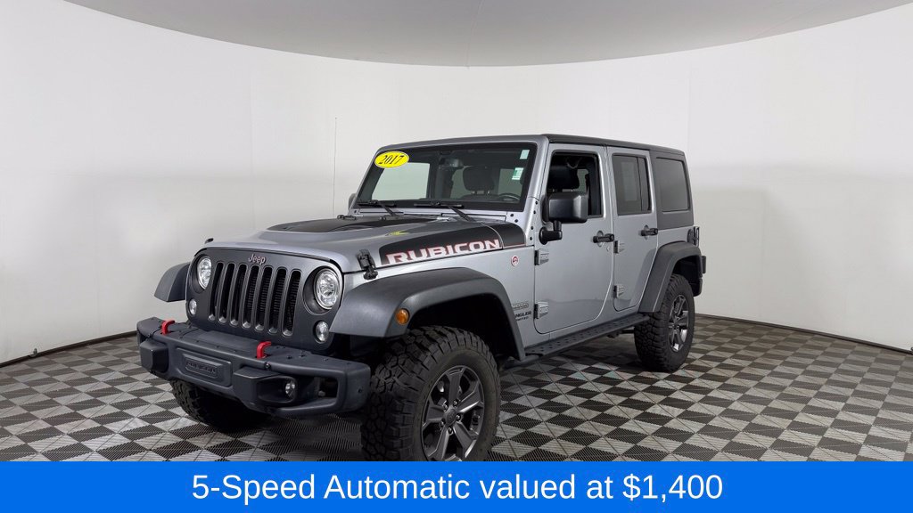 Used 2017 Jeep Wrangler Unlimited Rubicon AWD/4WD image 3
