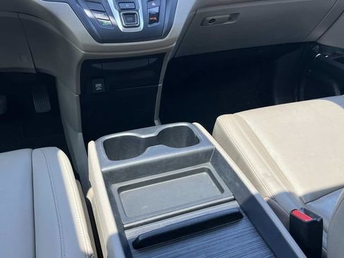 Used 2019 Honda Odyssey EX-L image 22