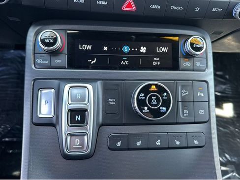 Used 2024 Hyundai Palisade Calligraphy AWD/4WD image 30