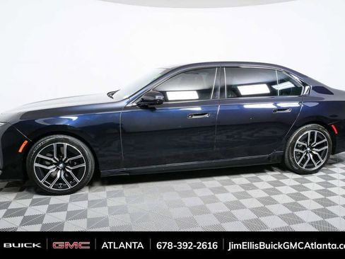 Used 2023 BMW 760i xDrive AWD/4WD image 26