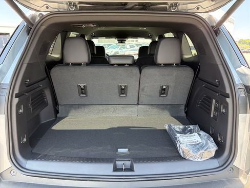 New 2026 Buick Enclave Preferred w/ Power Package FWD image 23