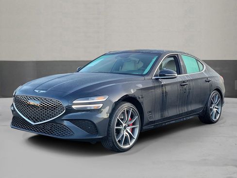 Certified 2025 Genesis G70 2.5T image 1