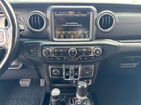Used 2020 Jeep Gladiator Overland AWD/4WD image 20