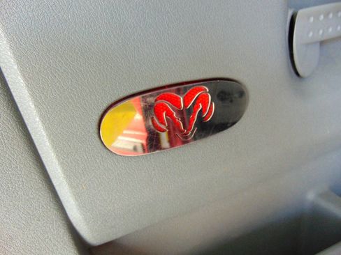 Used 2006 Dodge Ram 1500 Truck SLT w/ Quad Cab Big Horn Value Group image 10