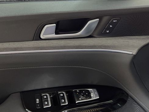 Used 2025 Kia K5 EX image 17