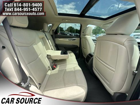 Used 2019 Cadillac XT5 Luxury FWD image 27