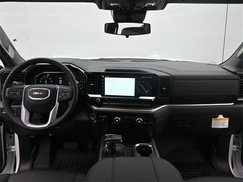 Used 2025 GMC Sierra 1500 Elevation w/ Elevation Premium Package image 11