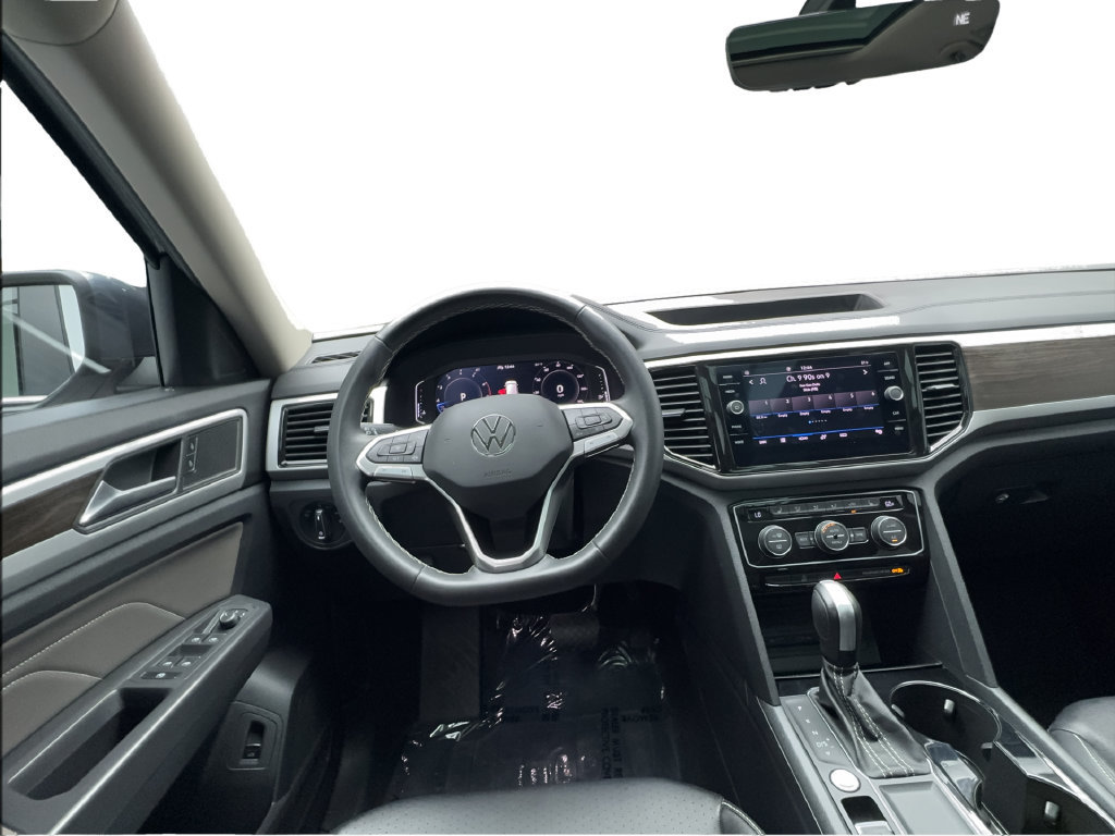 Used 2023 Volkswagen Atlas SE w/ Panoramic Sunroof Package FWD image 41