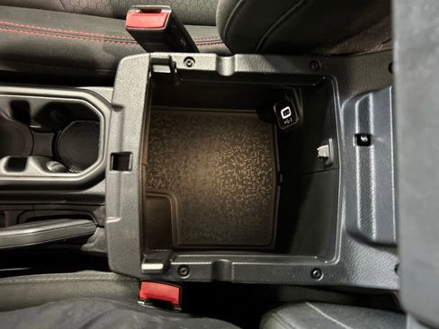 Certified 2021 Jeep Wrangler Unlimited Rubicon w/ Xtreme Recon 35" Tire Package image 24