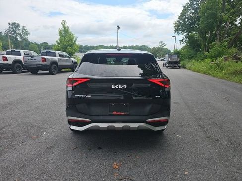 Used 2023 Kia Sportage LX AWD/4WD image 6
