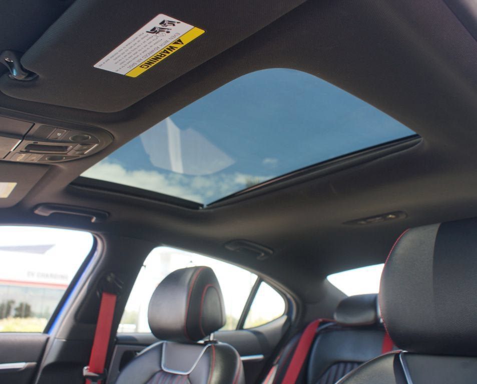 Used 2023 Genesis G70 2.0T w/ Sport Prestige Package AWD/4WD image 6