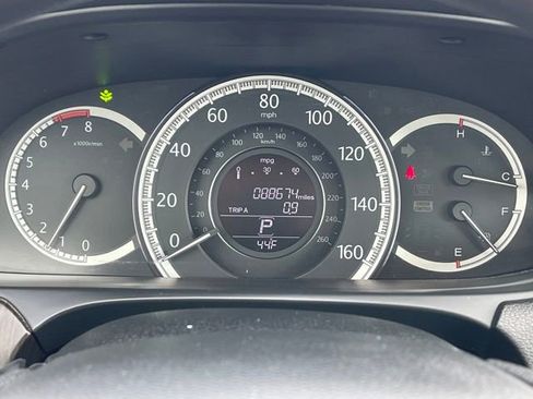 Used 2014 Honda Accord EX image 8