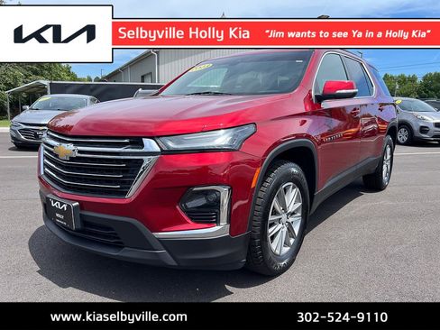 Used 2023 Chevrolet Traverse LT AWD/4WD image 1