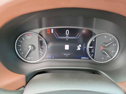 Used 2021 Buick Enclave Avenir w/ Avenir Technology Package FWD image 32