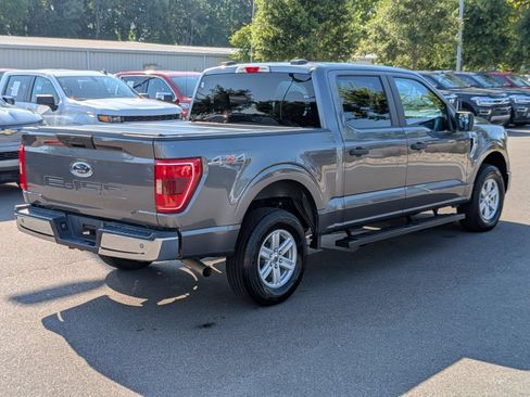 Used 2023 Ford F150 XLT AWD/4WD image 3