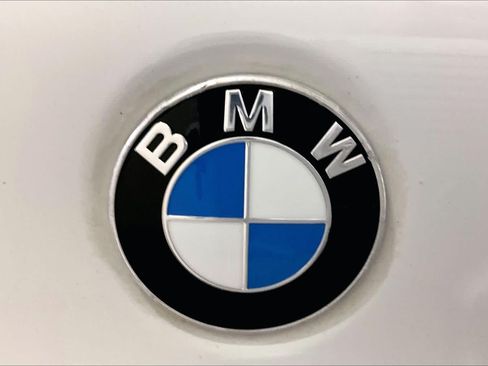 Used 2018 BMW 530i xDrive w/ Premium Package AWD/4WD image 51