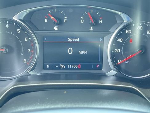 Certified 2024 Chevrolet Blazer LT w/ Convenience Package FWD image 12
