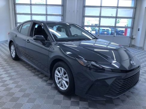 Used 2026 Toyota Camry LE FWD image 35