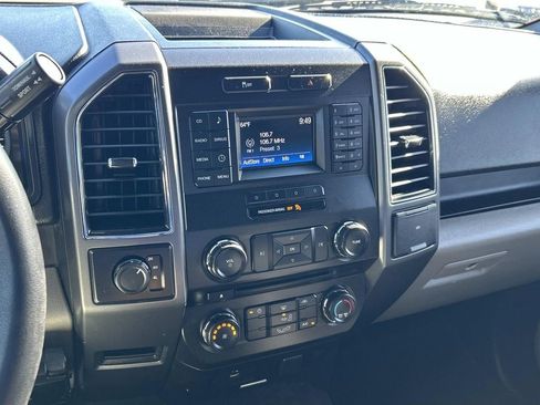Used 2017 Ford F150 XLT image 24