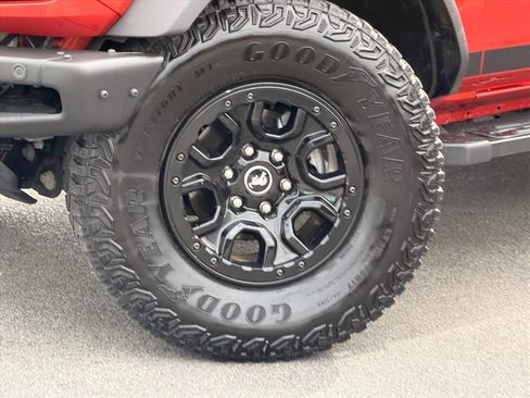 Used 2022 Ford Bronco Wildtrak AWD/4WD image 33