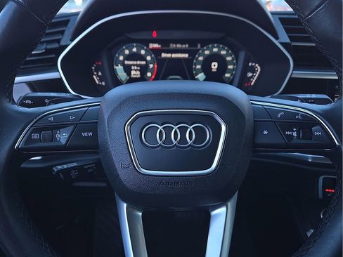 Used 2024 Audi Q3 2.0T Premium image 20
