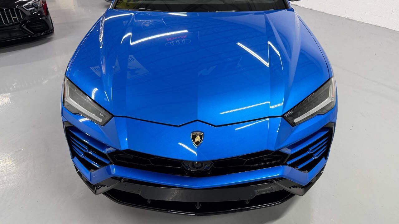 Used 2021 Lamborghini Urus AWD/4WD image 31