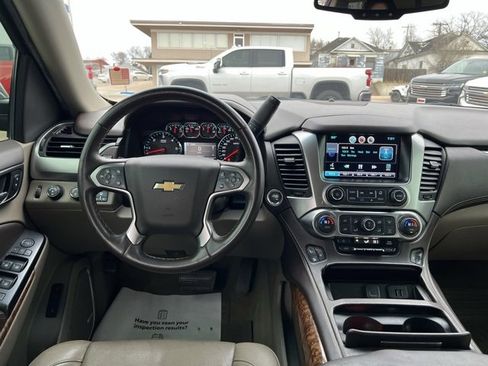Used 2015 Chevrolet Suburban LTZ image 22