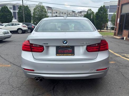 Used 2014 BMW 328i xDrive Sedan AWD/4WD image 10