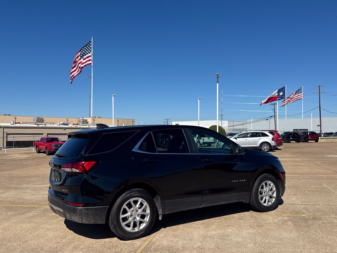 Used 2024 Chevrolet Equinox LT AWD/4WD image 24