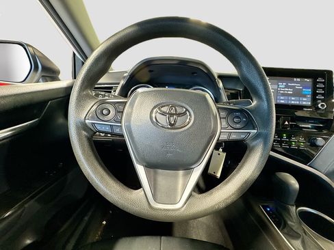 Used 2021 Toyota Camry LE FWD image 22