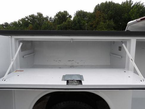 Used 2024 Chevrolet Silverado 3500 W/T w/ Snow Plow Prep Package AWD/4WD image 57