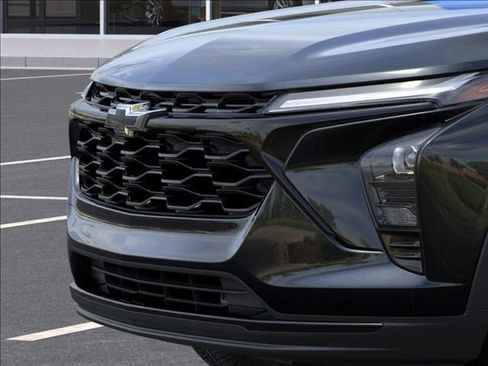 New 2026 Chevrolet Trax LT image 13