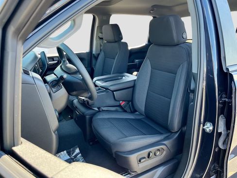 Used 2024 Chevrolet Silverado 1500 Custom Trail Boss image 19