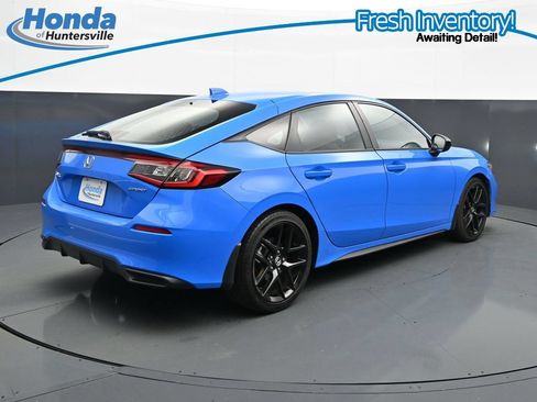 Used 2025 Honda Civic Sport image 10