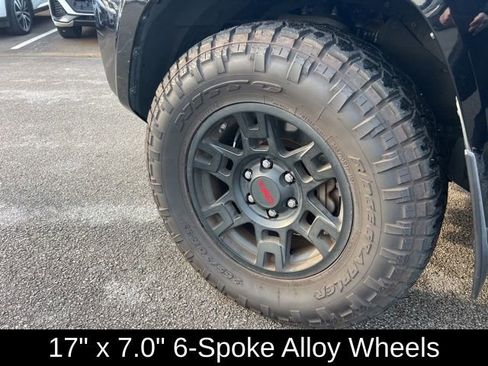 Used 2021 Toyota 4Runner SR5 Premium image 10