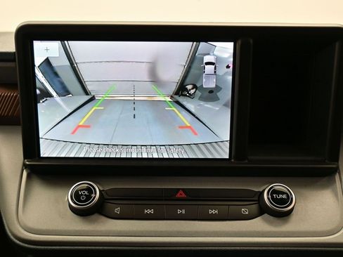 Used 2022 Ford Maverick Lariat w/ Lariat Luxury Package image 22