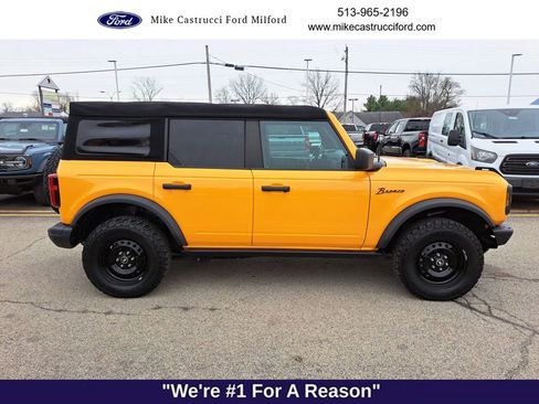 Certified 2021 Ford Bronco Black Diamond image 6