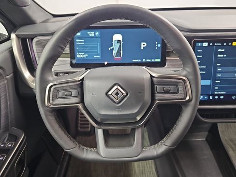 Used 2024 Rivian R1S Adventure image 28