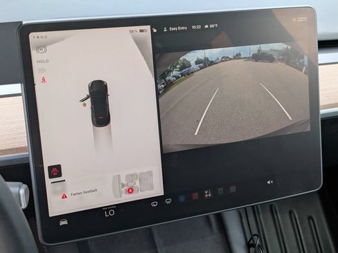 Used 2023 Tesla Model Y Long Range AWD/4WD image 28