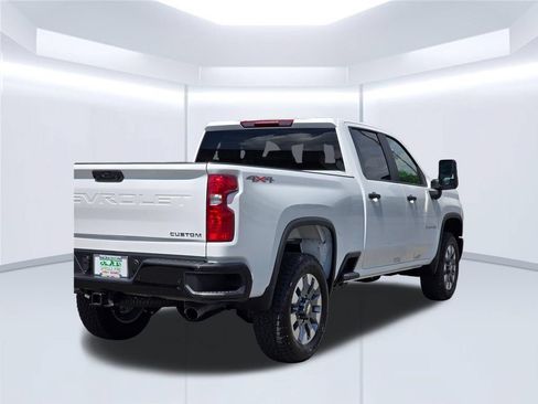 New 2026 Chevrolet Silverado 2500 Custom w/ Custom Value Package AWD/4WD image 40