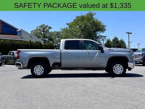 Used 2025 Chevrolet Silverado 2500 LT w/ Safety Package AWD/4WD image 3