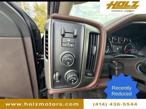 Used 2018 Chevrolet Silverado 2500 High Country w/ Duramax Plus Package image 19