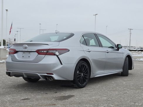 Used 2023 Toyota Camry XSE image 18