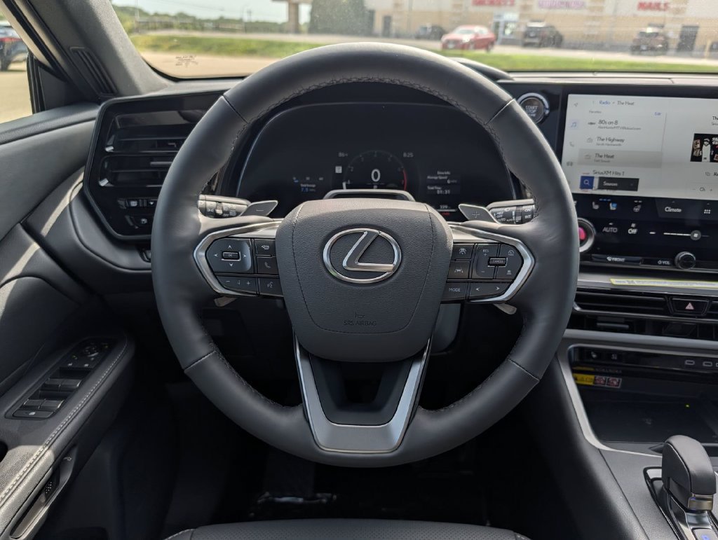 Used 2026 Lexus TX 350 AWD w/ Technology Package image 17