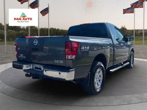 Used 2005 Nissan Titan SE w/ (R02) SE Off-Road Pkg image 5
