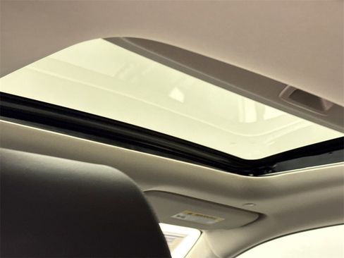 New 2026 Honda HR-V EX-L image 14