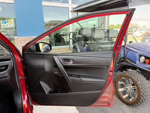 Used 2015 Toyota Corolla S w/ Body Protection Package #1 FWD image 22
