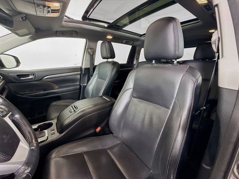 Used 2018 Toyota Highlander Limited Platinum image 11