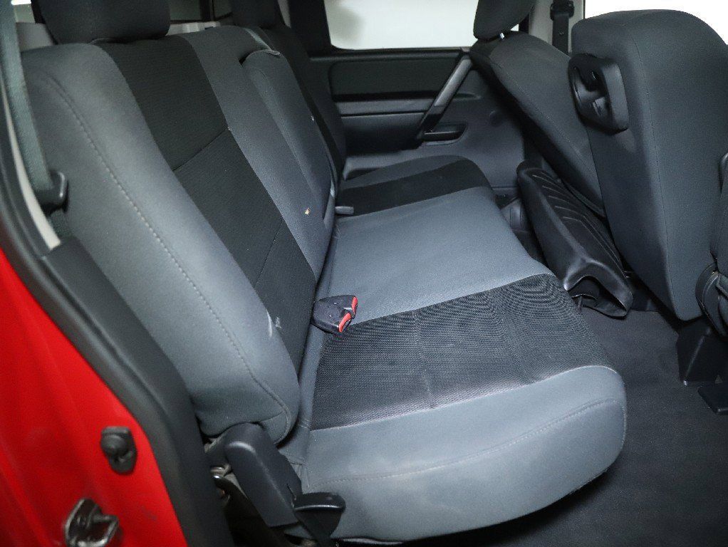 Used 2012 Nissan Titan S AWD/4WD image 28