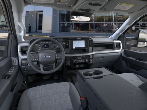 New 2025 Ford F350 XL w/ XL Chrome Package image 10